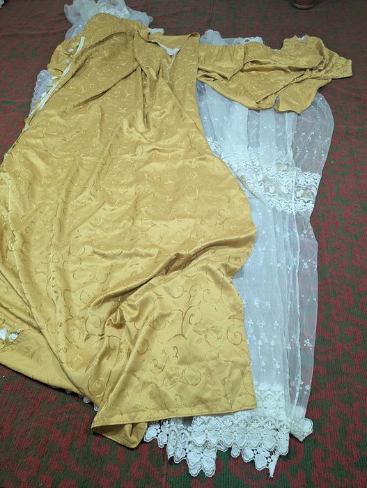 Шторы и занавеси