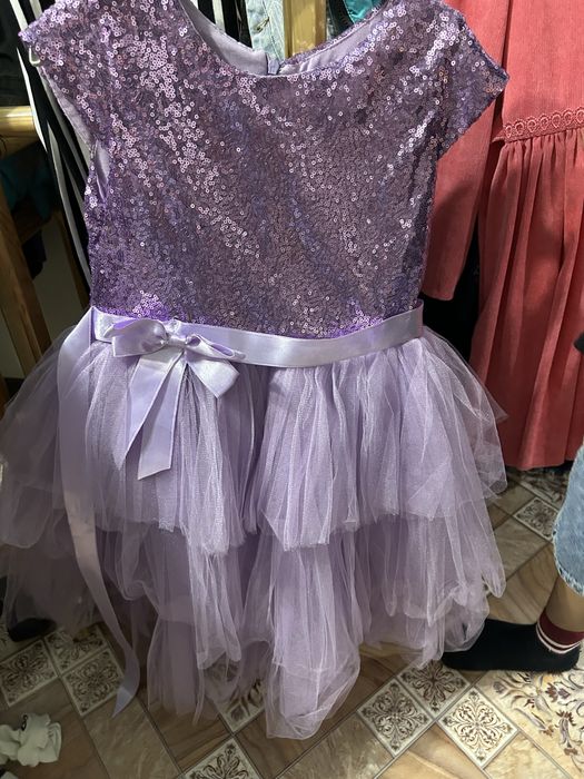 Платья на девочку 6-7 лет