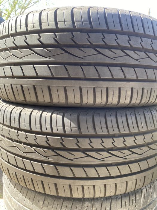 Пара летгие шины 255/55/18 255/55R18 Continental.