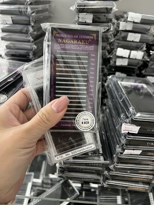 Ресницы по ликвидации от 200 тг