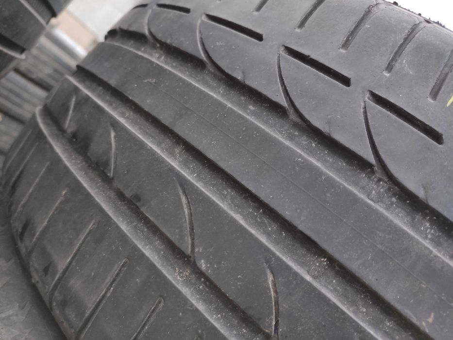 4бр Летни гуми 235 40 19 - Bridgestone