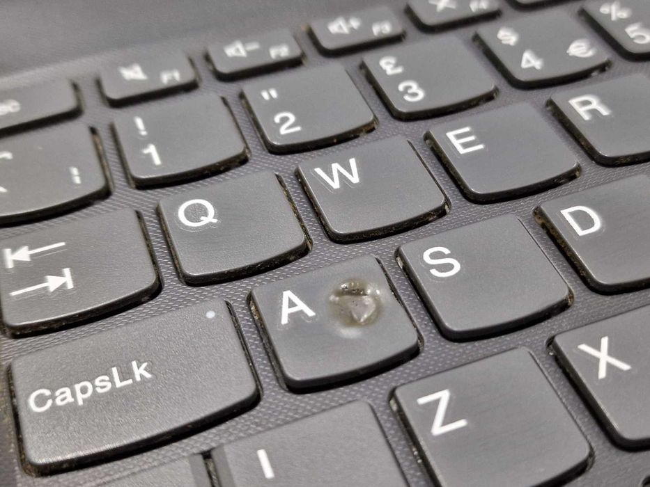 Lenovo V155-15API / 15.6" / AMD Ryzen 5 3500U / 256SSD / 8GB RAM