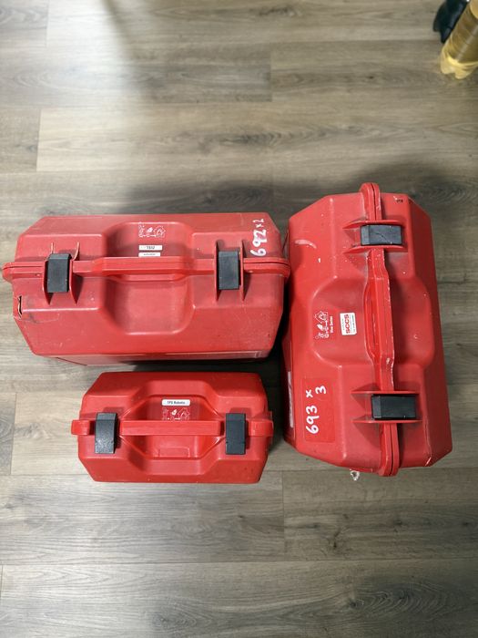 Leica TS12 R400 7”