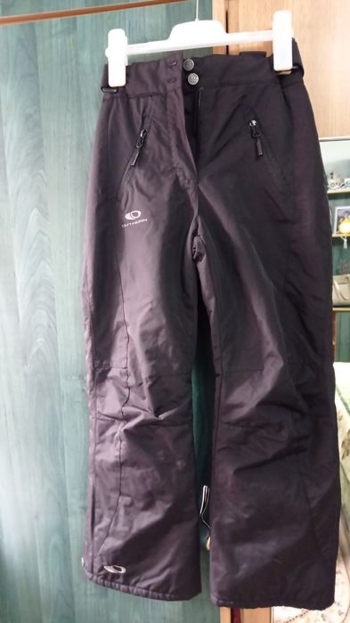 Îmbrăcăminte adolescenta