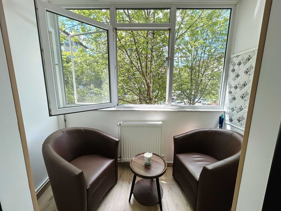 Vand apartament 2 camere decomandat, etaj 1