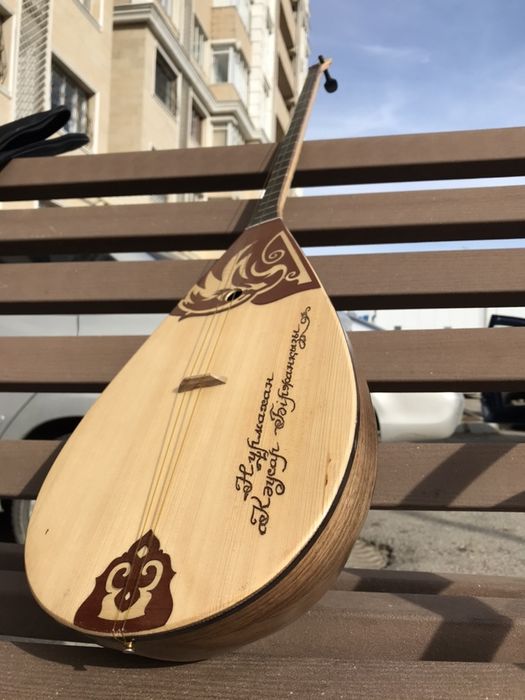 Домбыра Шеберханасы  ЖЕТКІЗУ ТЕГІН!!!