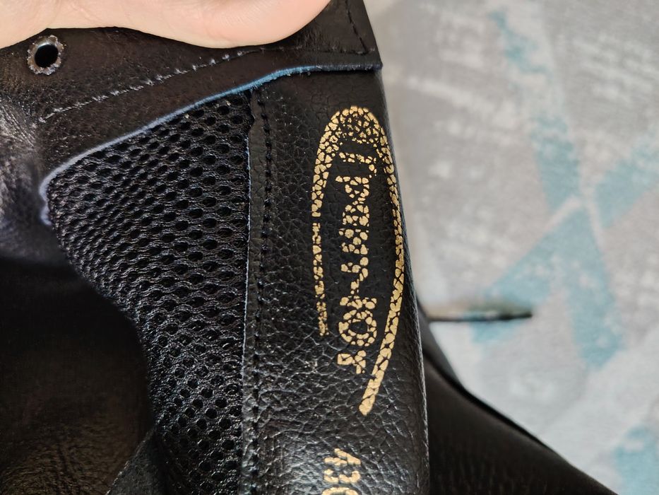 Берцы летние продам