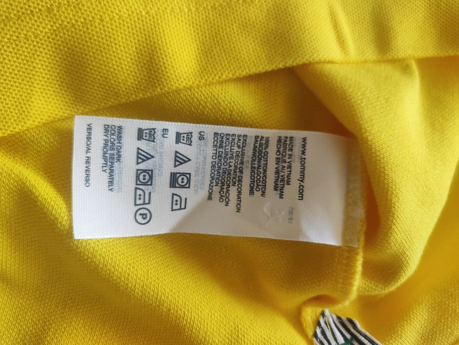 Лимонное поло от Tommy Hilfiger