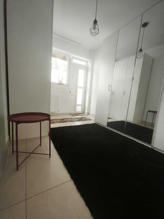 Dau in chirie - Apartament 3 camere – Europa | 72 mp + 18 mp spații exterioare | parcare inclusă