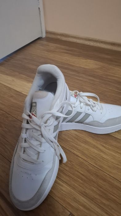 Обувки Adidas hoops