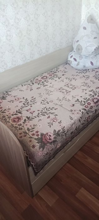 Продам подросковую кровать