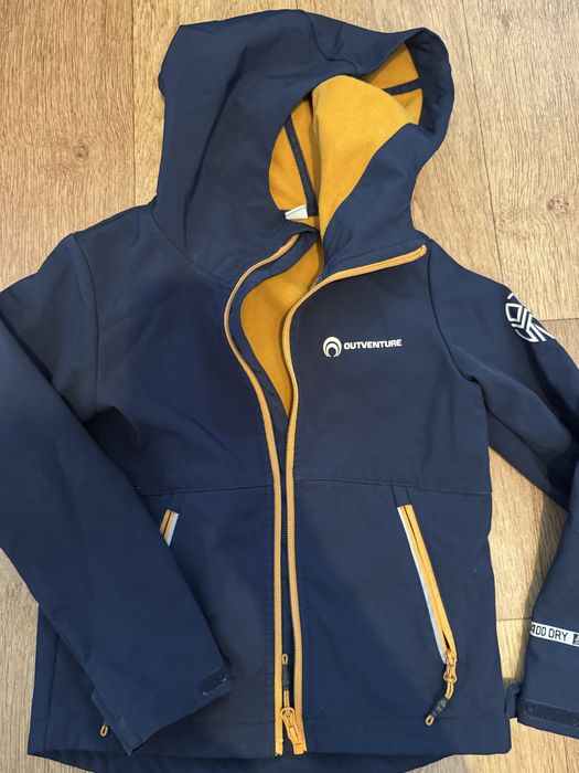 Продам куртку для мальчика outveture