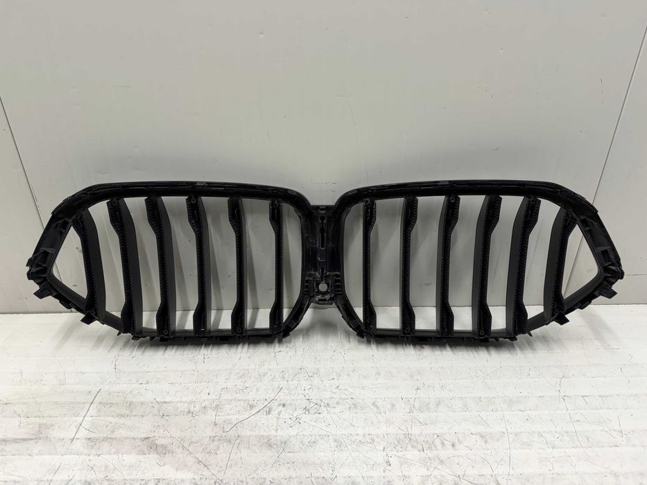 Декоративна решетка / бъбреци / грилове БМВ Х6 Г06 фейс BMW X6 G06 LCI