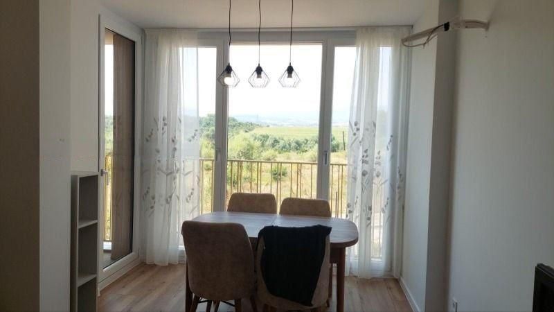 Дава се под наем Двустаен апартамент в София, Люлин 5 - 66 кв.м за 599 € - Снимка #2