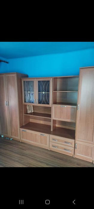 Vând mobila  folosită