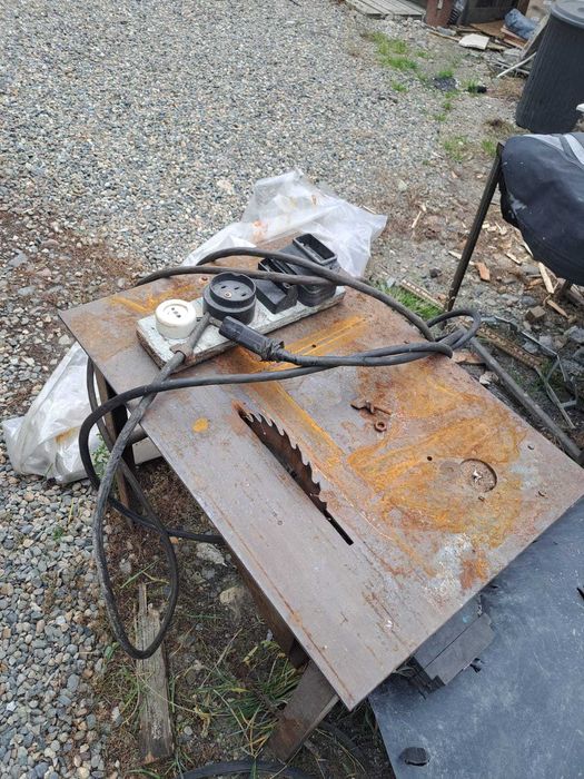 Продам циркулярку 380В