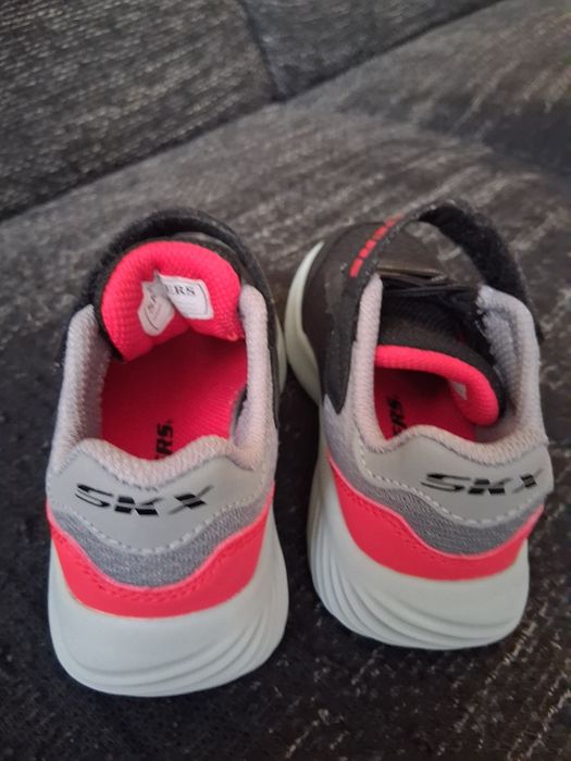 Incalțaminte de firmă copii 22-24