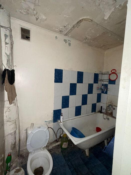 Продам 1а ком проезд Айбергенова