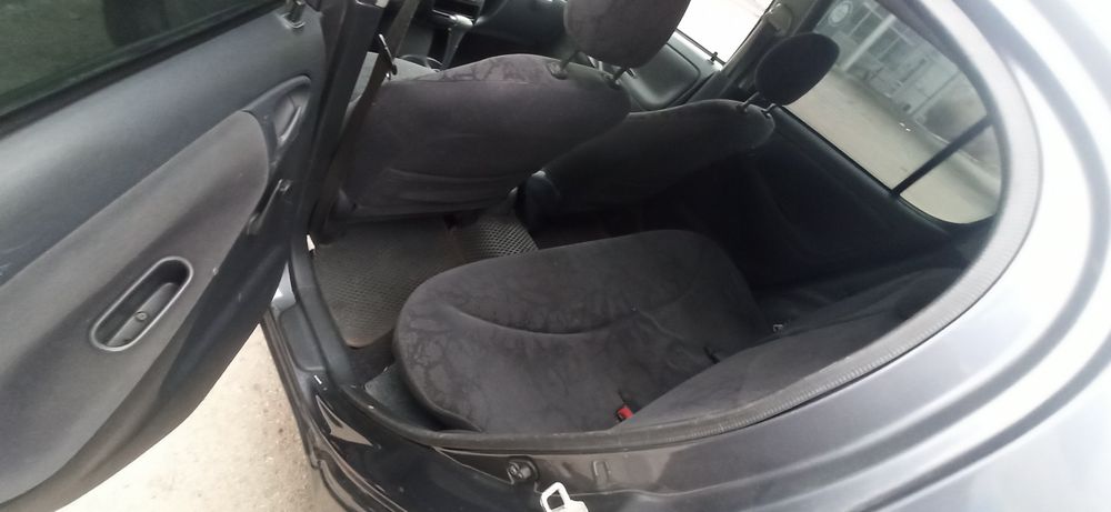 Тойота Ярис автомат