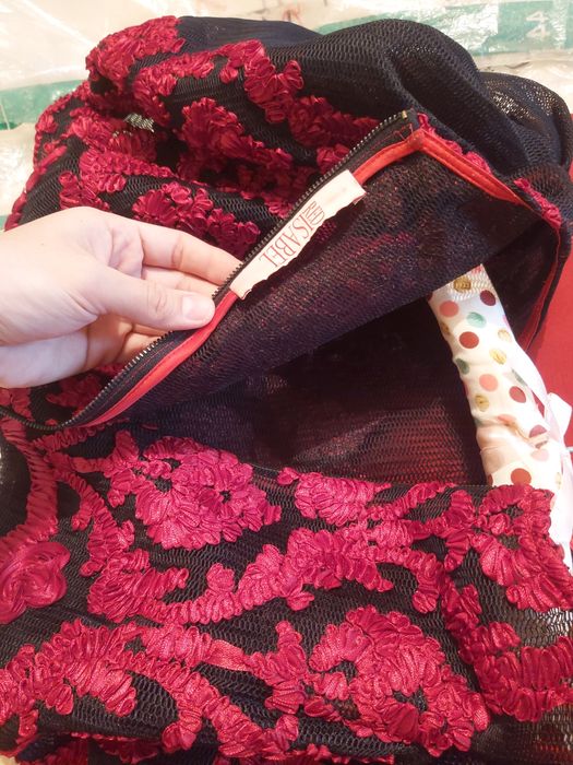 Продам шикарное платье