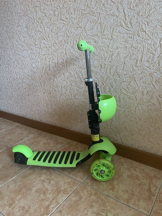 Самокат 5 в 1 отличный