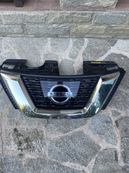 Решетка Nissan X-trail 3 Facelift 2018