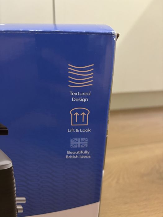 Новый тостер Russell Hobbs