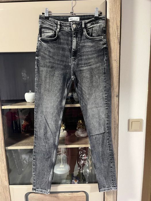 Дамски slim fit дънки ЗАРА - безплатна доставка