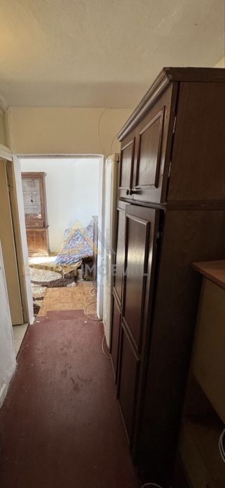 Vand Garsonieră zona Hotvon