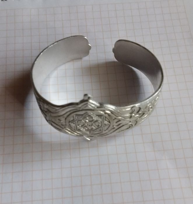 Продается Казахские браслеты