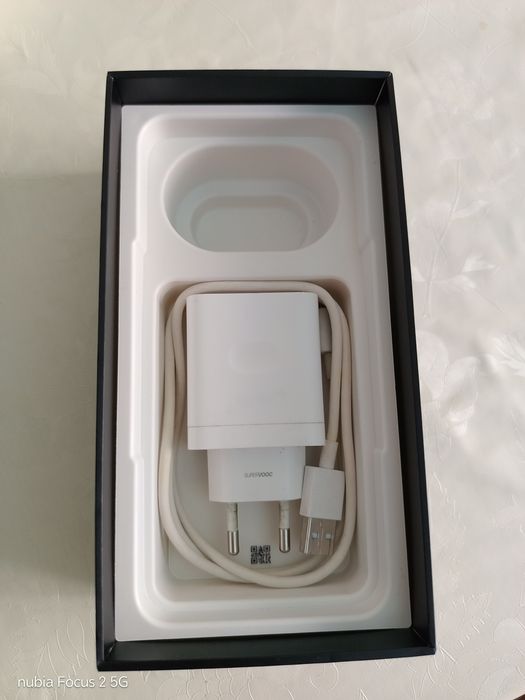 OPPO A57s . Телефон продам.
