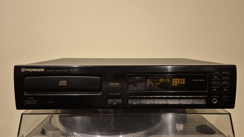 Compact Disc Player PIONEER PD202
