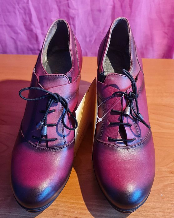 Ботинки на каблуке кожа Турция