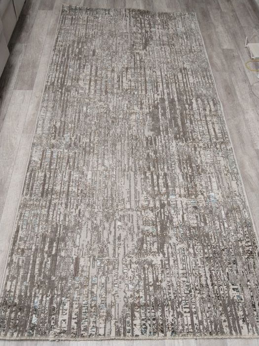 Ковровая дорожка.