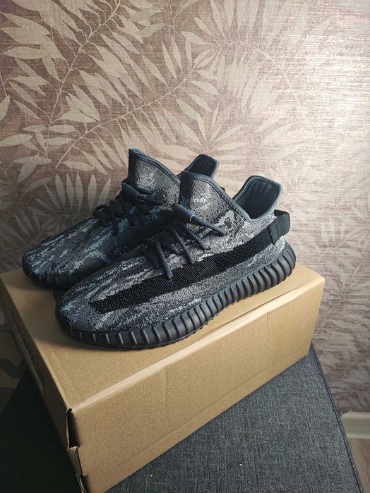 Yeezy Boost 350 Dark Salt