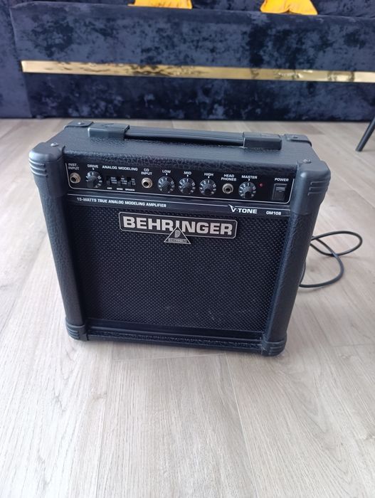 Vand combo chitara BEHRINGER V-tone GM108