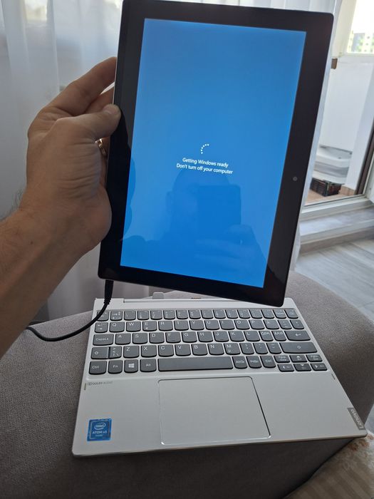Lenovo Miix 320-10ICR 2GB Windows 10