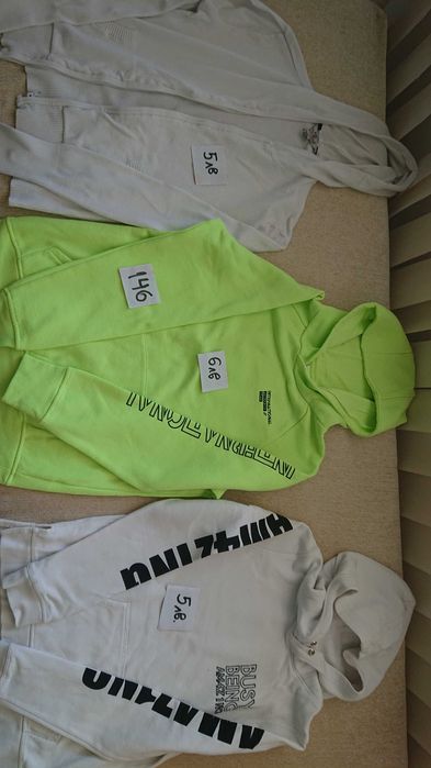 Запазени дрешки на символични цени