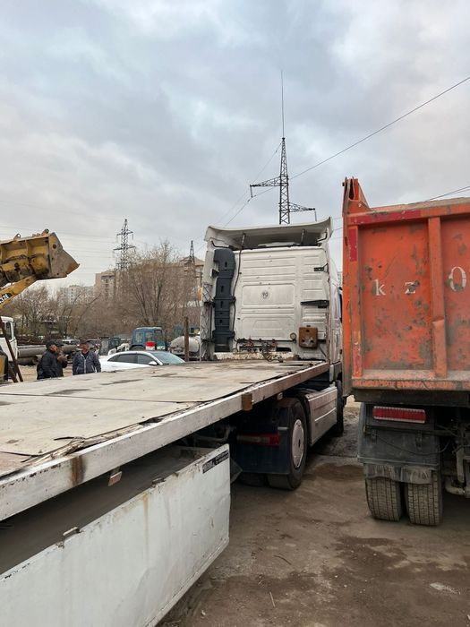 Продаётся Volvo FH12 Тягач