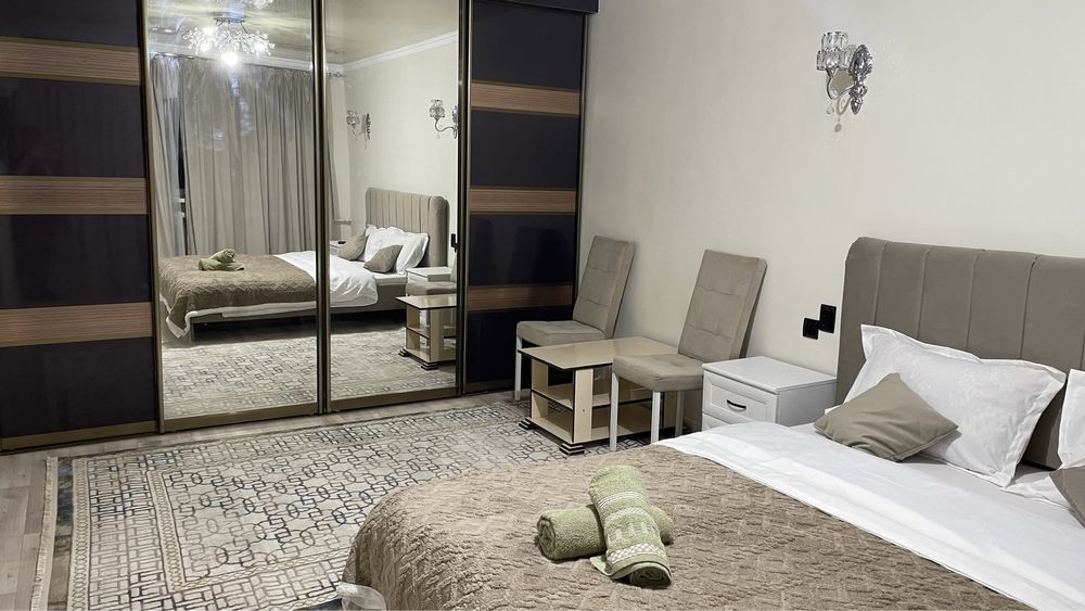 Посуточно 1ком люкс в центре