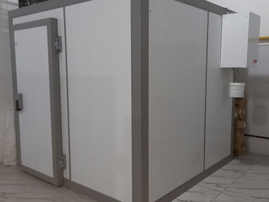 Производственые морозильные и холодильные камерв