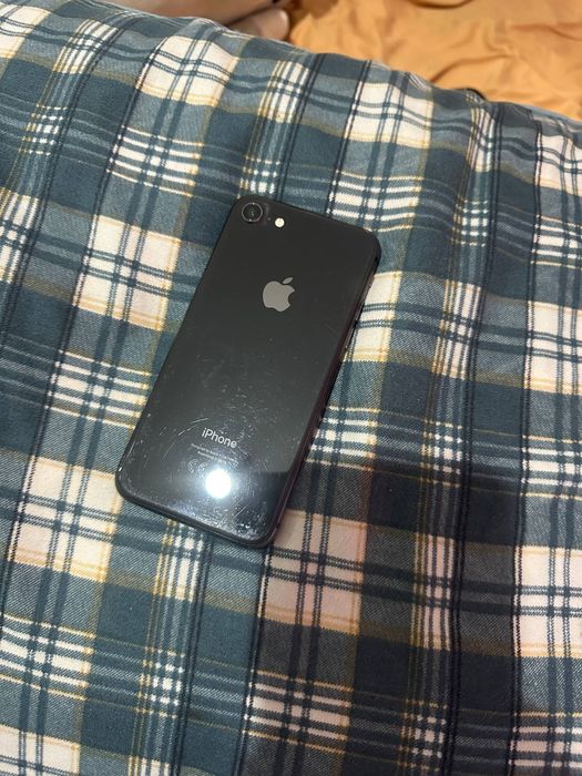 iPhone 8 64gb идеал