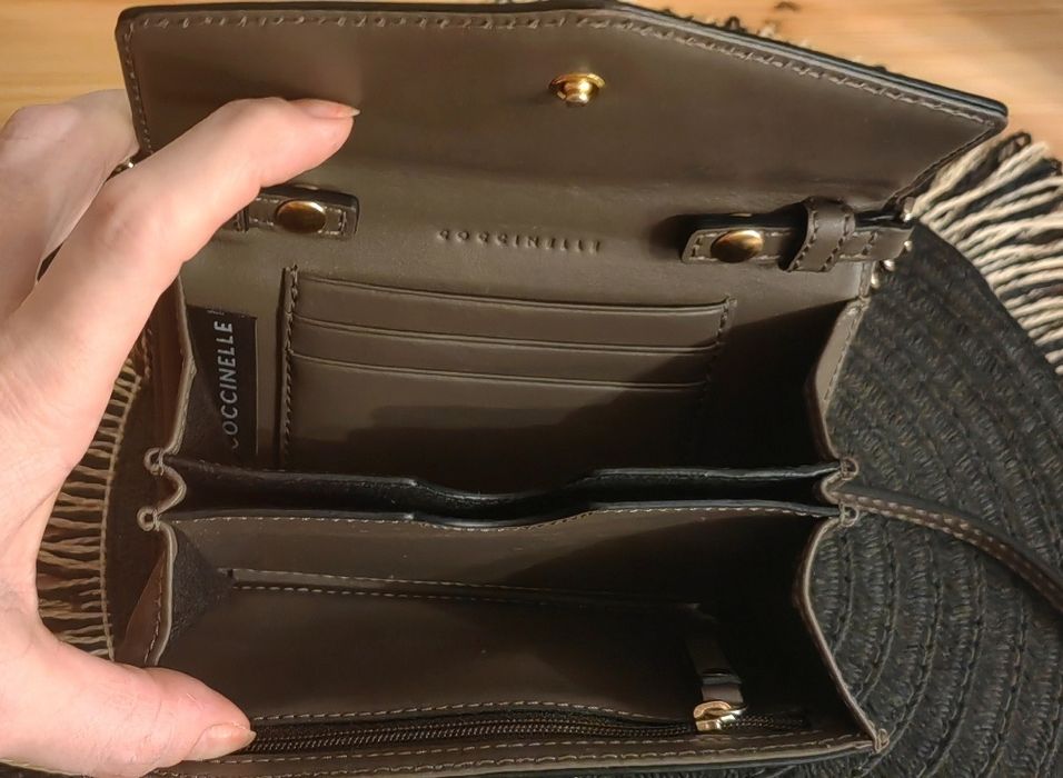 Coccinelle clutch multifuncțional