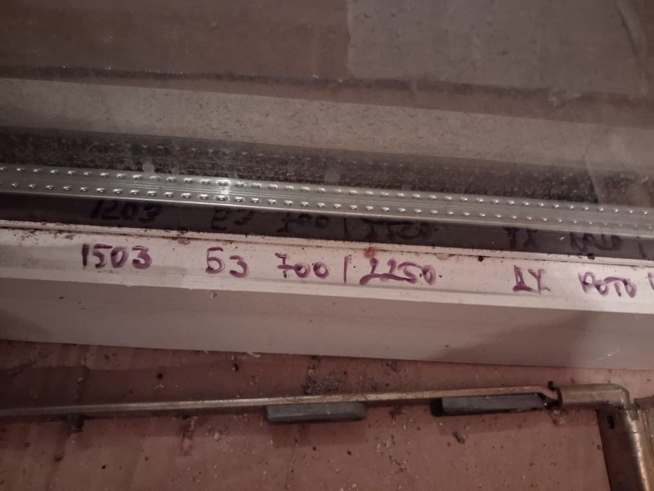 PVC  балконска врата с каса