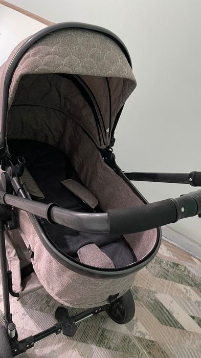 Коляска детская продаётся