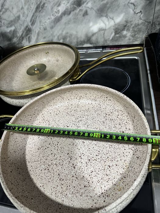 Продам кастрюлю и сковородку гранит