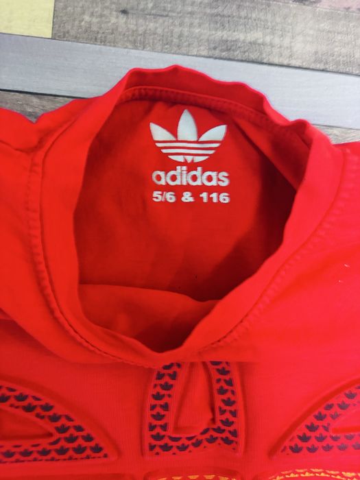 Тениска Adidas нова