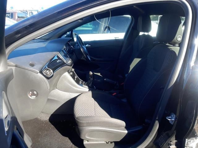 Dezmembrez Opel Astra K [2015 - 2020] Sports Tourer wagon 5-usi 1.6 C