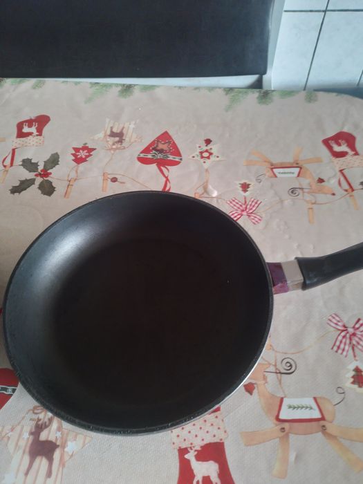 Tigaie pentru clătite și gril