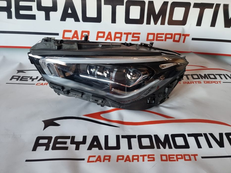 Far stanga multibeam Mercedes CLA W118 dupa 2018 cod A1189063100